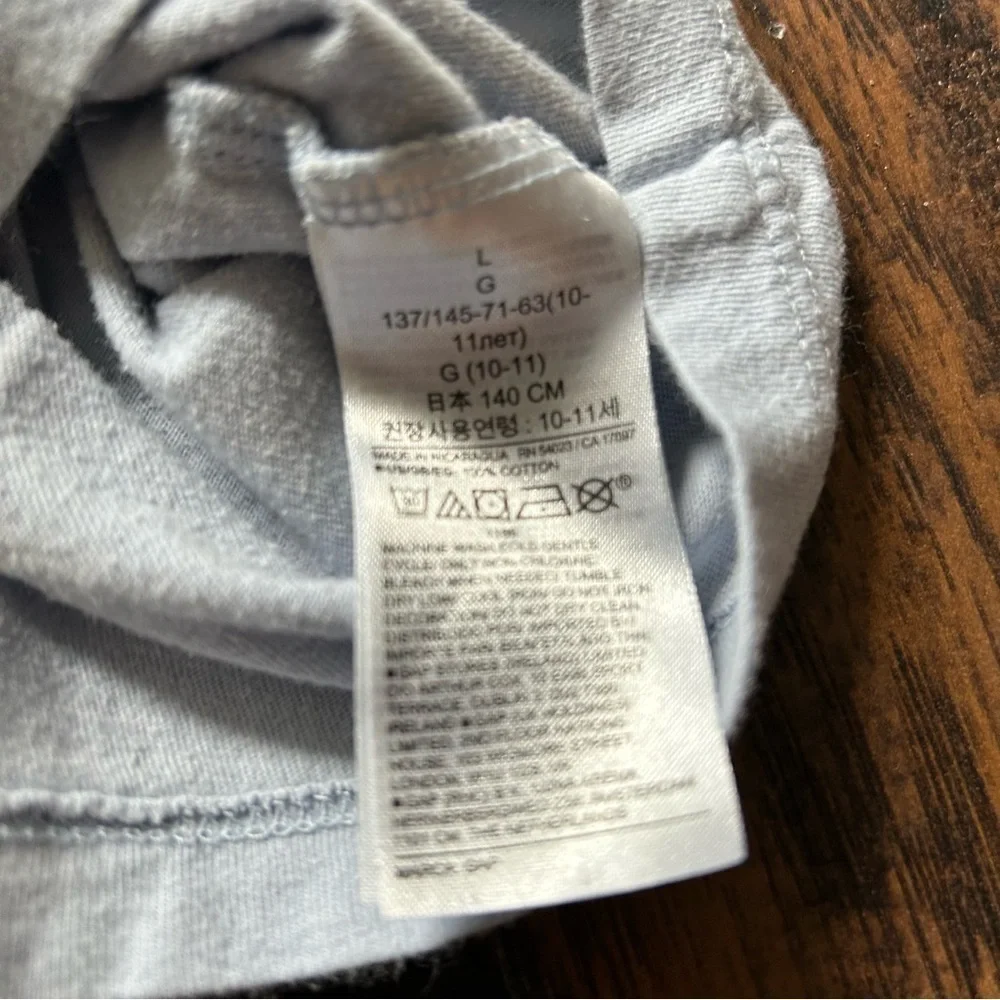 GAP boys tee